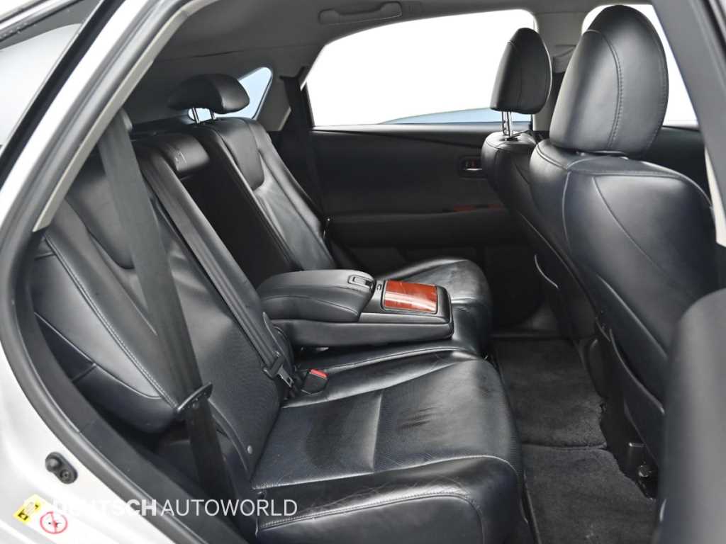 Lexus RX — photo 12
