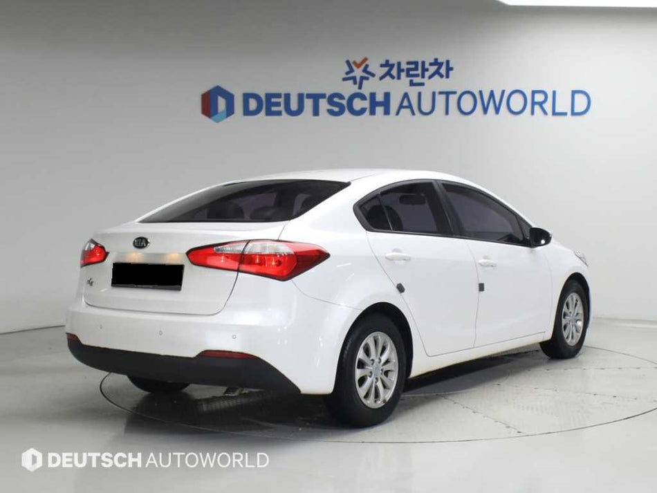 Kia K3 — photo 02