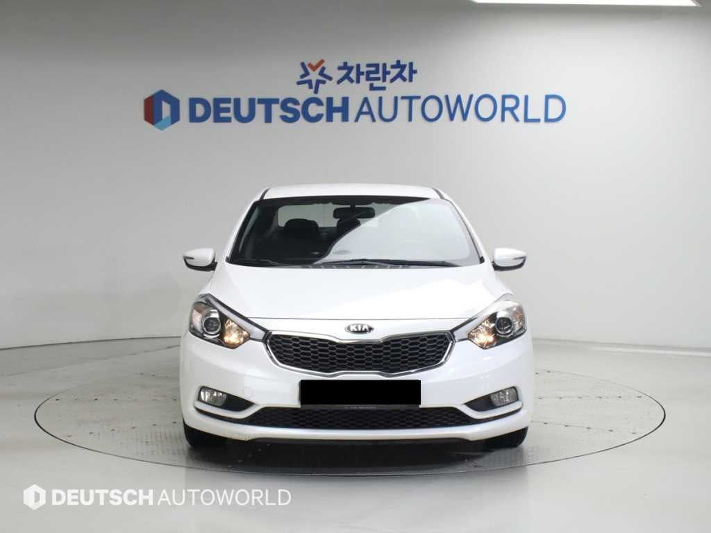 Kia K3 — photo 03