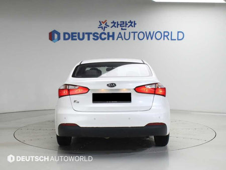 Kia K3 — photo 04