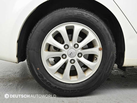 Kia K3 — photo 05