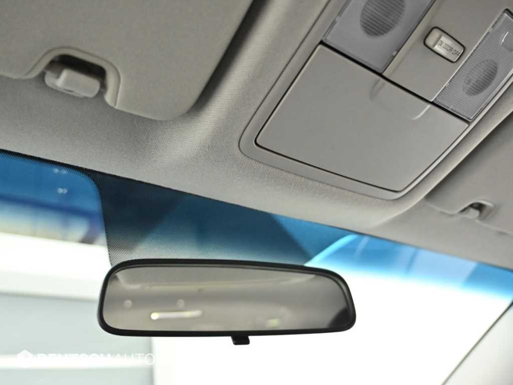 Kia K3 — photo 18