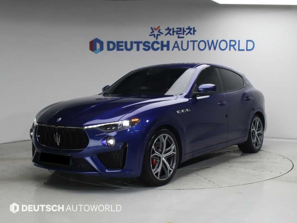 Maserati Levante — photo 02