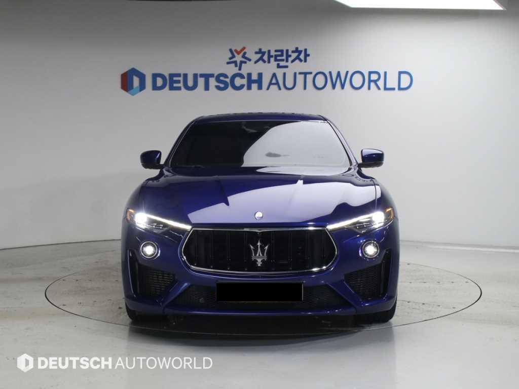 Maserati Levante — photo 04