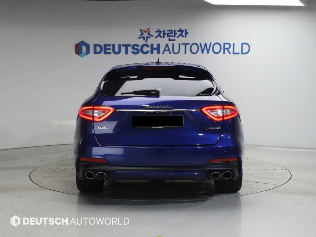 Maserati Levante — photo 05