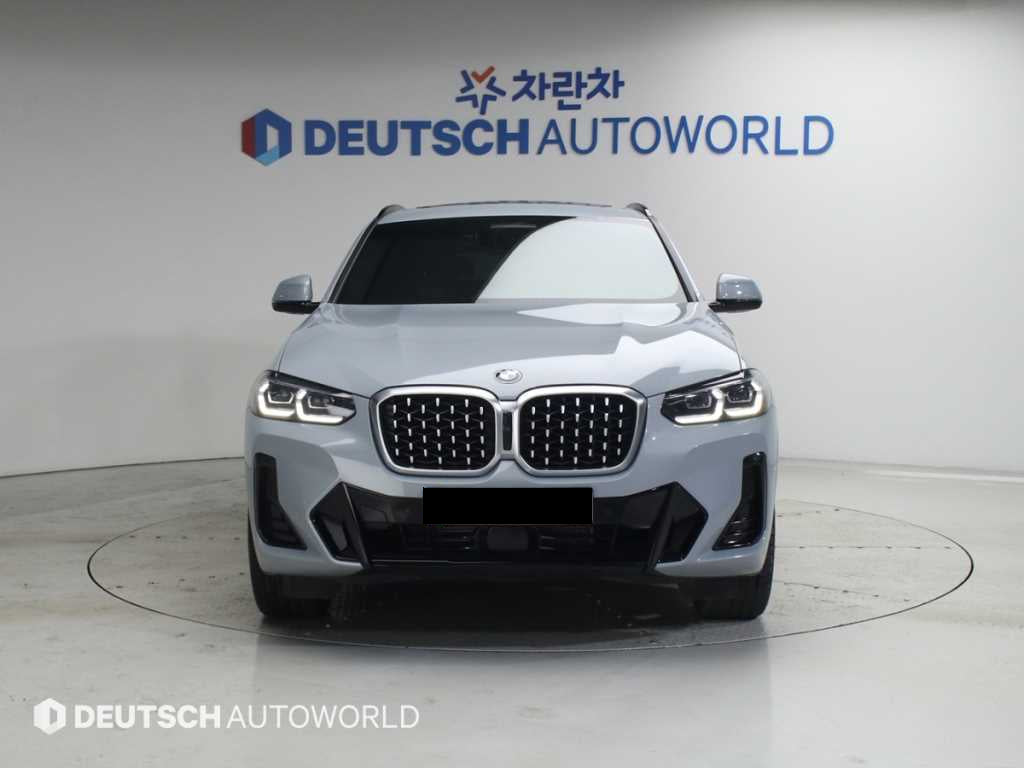 BMW X4 — photo 03