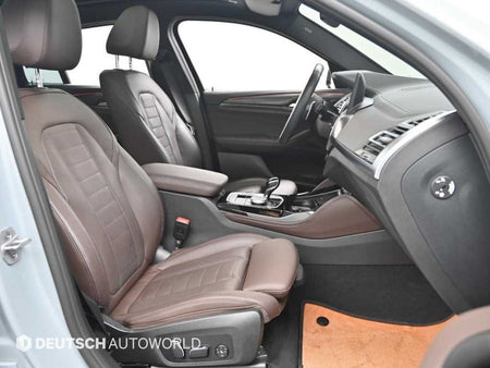 BMW X4 — photo 10