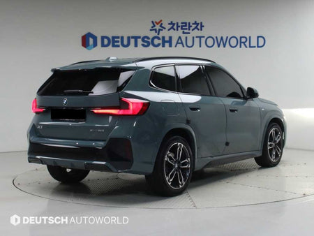 BMW X1 — photo 02