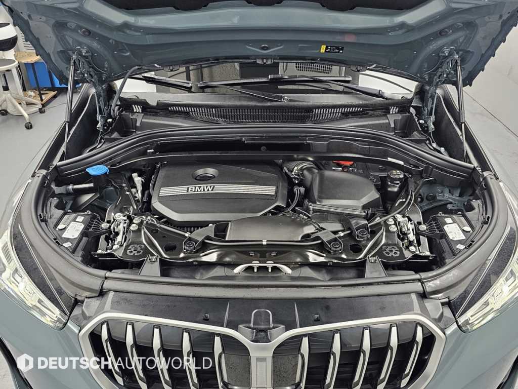 BMW X1 — photo 06
