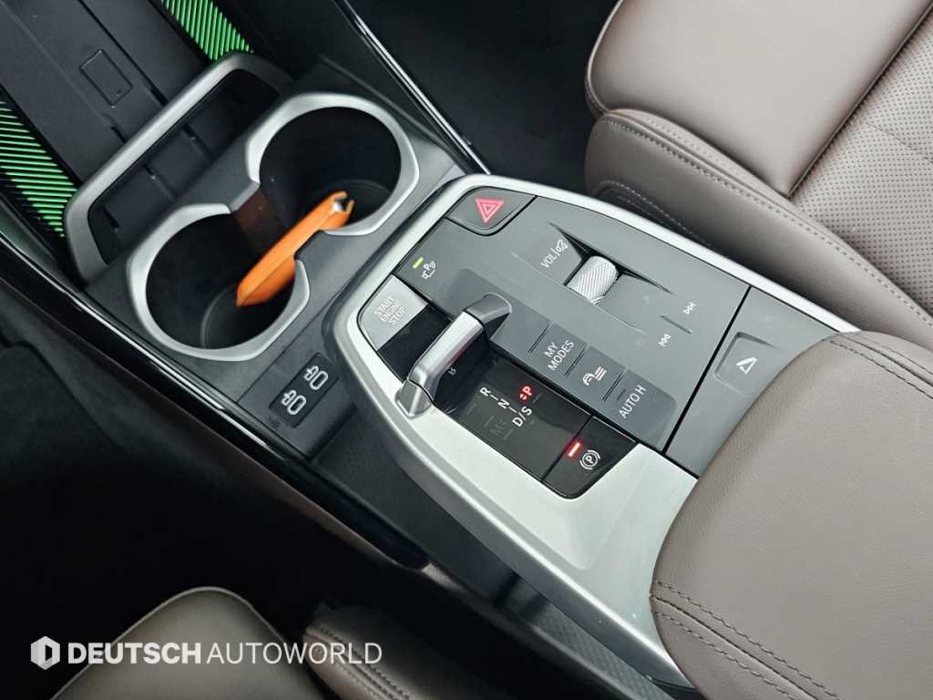 BMW X1 — photo 09