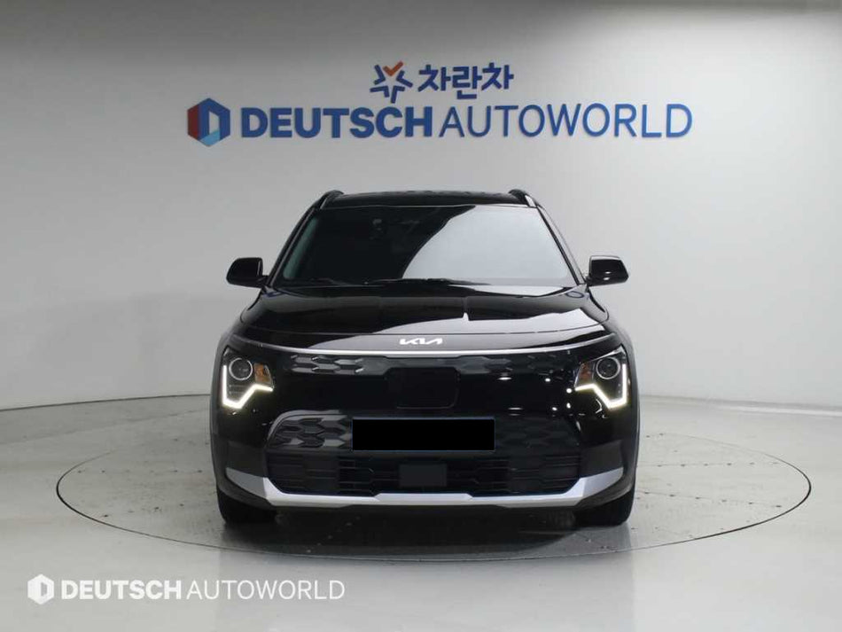 Kia Niro — photo 03