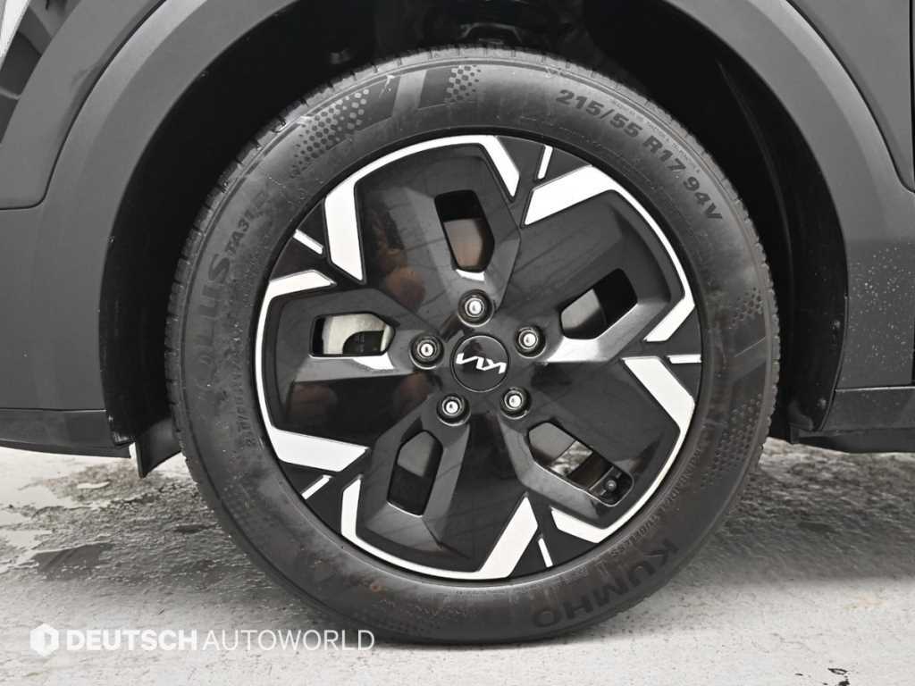 Kia Niro — photo 05