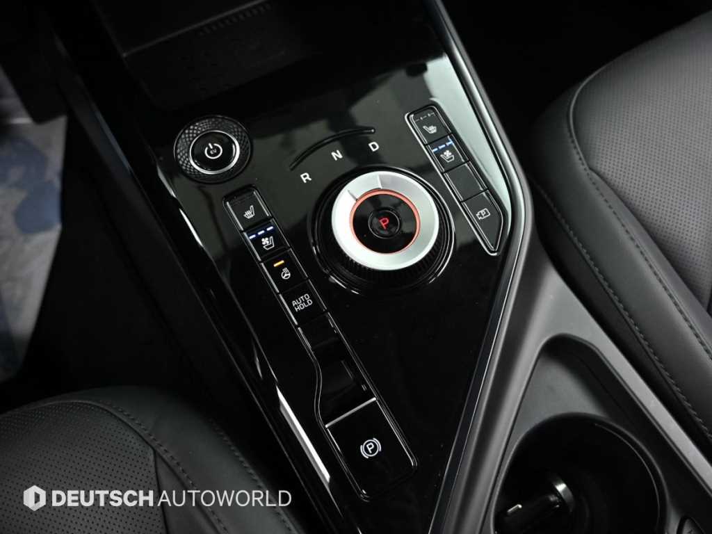 Kia Niro — photo 09