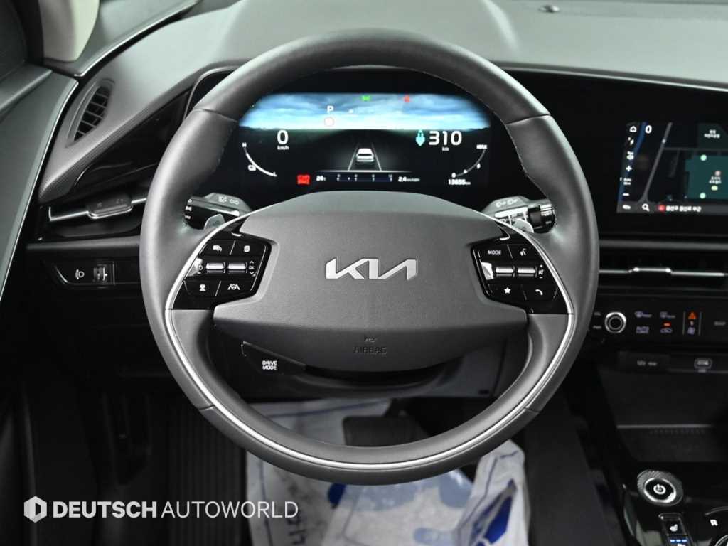 Kia Niro — photo 13