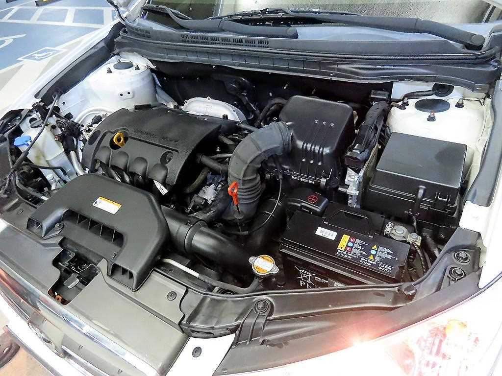 Hyundai Avante — photo 16
