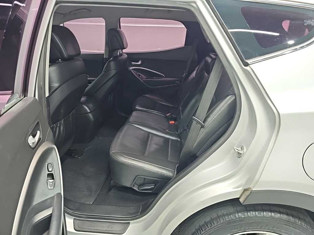 Hyundai Santafe — photo 12