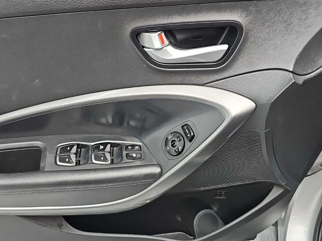 Hyundai Santafe — photo 16