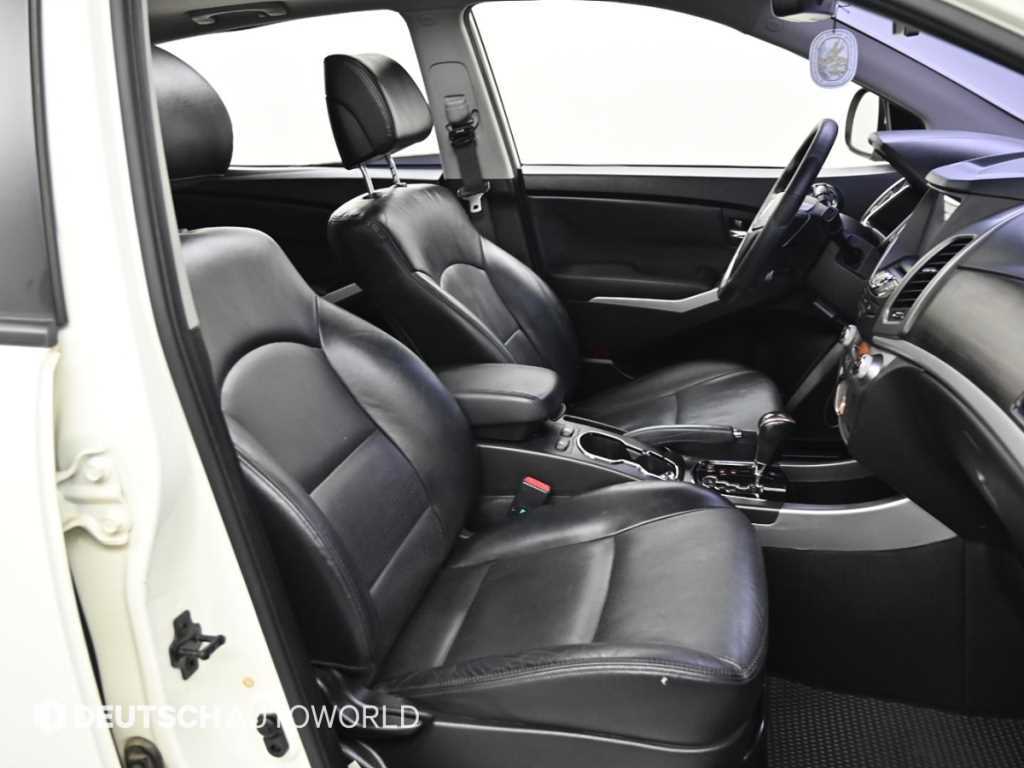 KGM KORANDO — photo 10