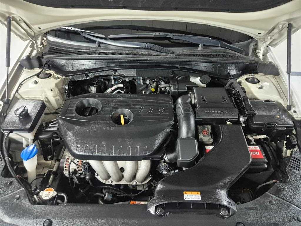 Kia K5 — photo 07