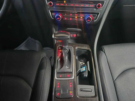 Kia K5 — photo 09