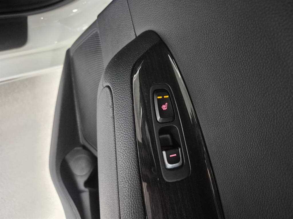 Kia K5 — photo 19