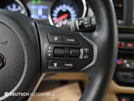 Kia Carnival — photo 18