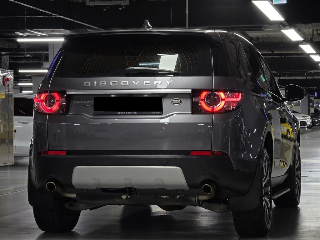 Land Rover Discovery Sport — photo 02