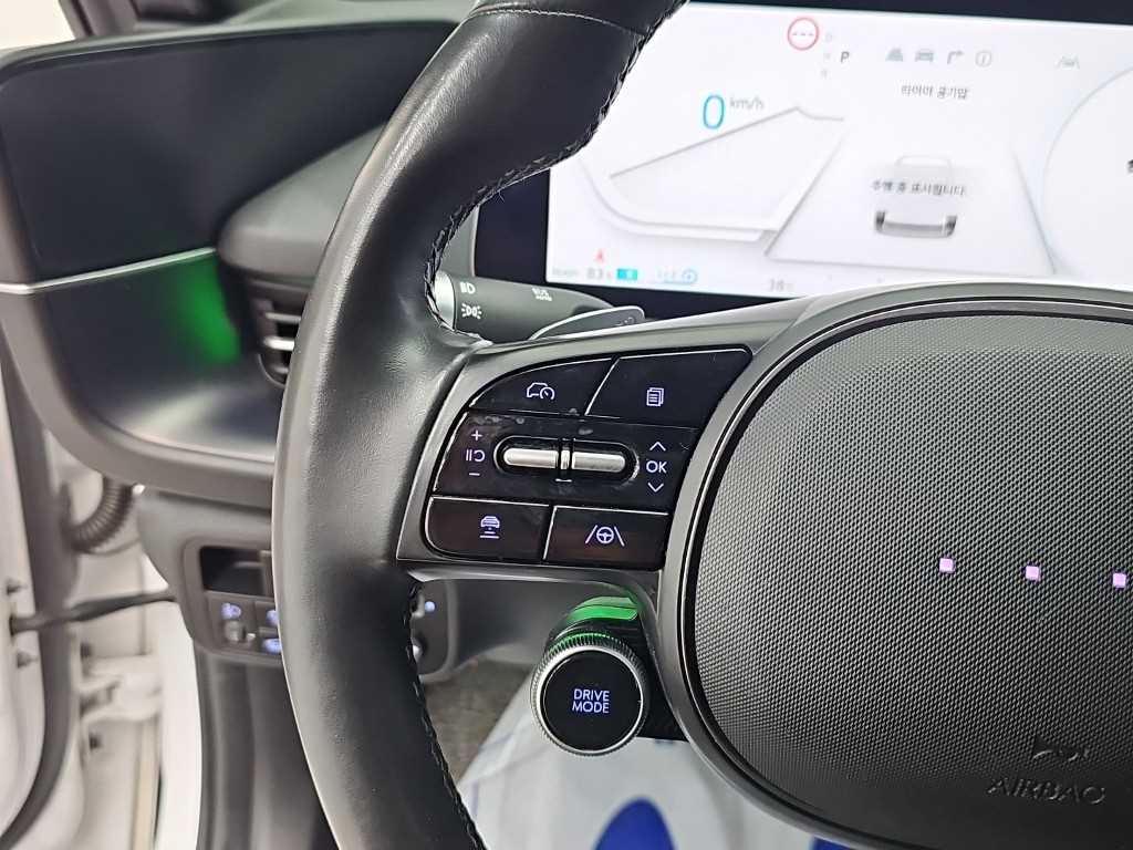 Hyundai Ioniq6 — photo 17