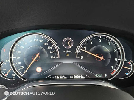 BMW 7-Series — photo 08