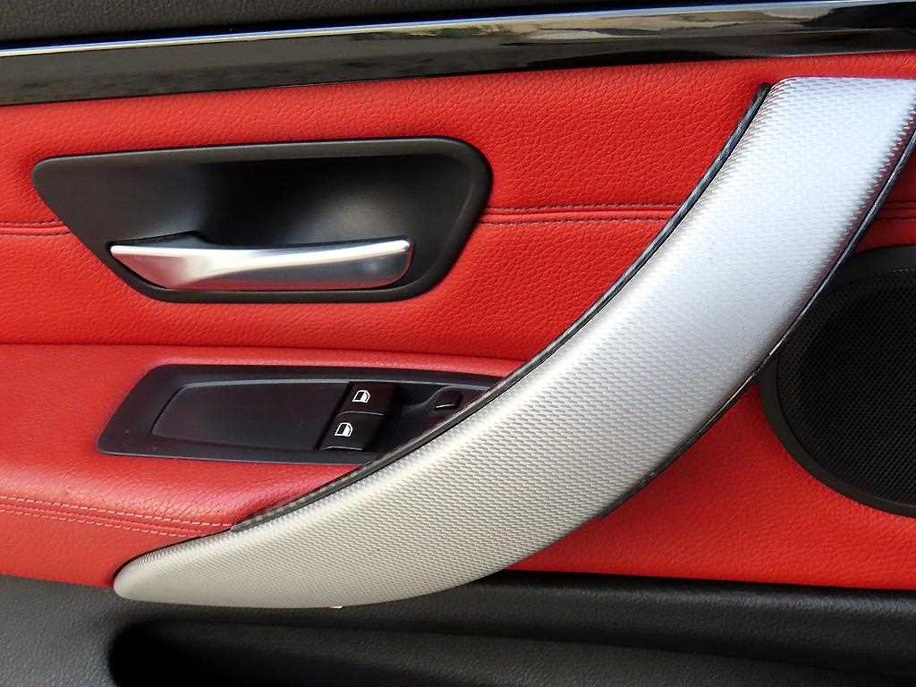 BMW 4-Series — photo 12