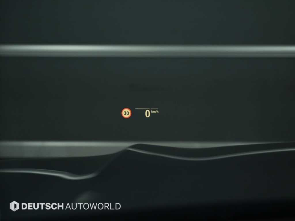 BMW X5 — photo 17