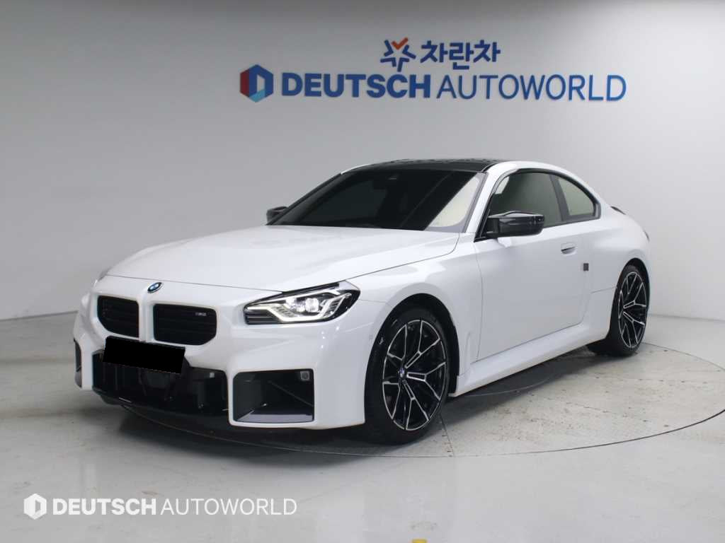 BMW M2 — photo 01