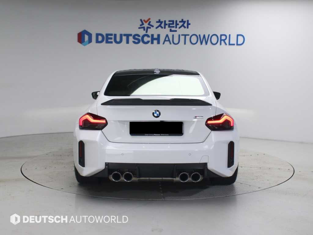 BMW M2 — photo 04