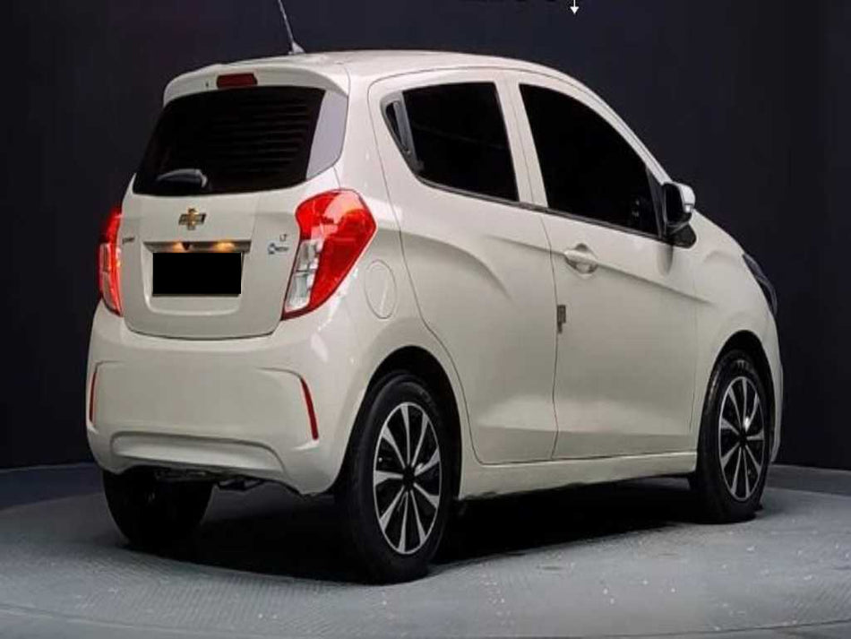 CHEVROLET Spark — photo 02