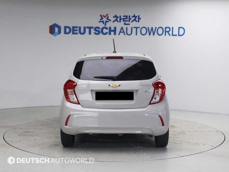 CHEVROLET Spark — photo 04