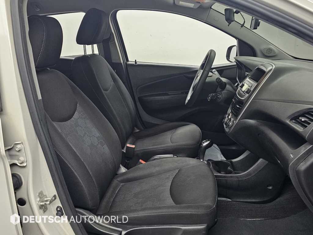 CHEVROLET Spark — photo 10