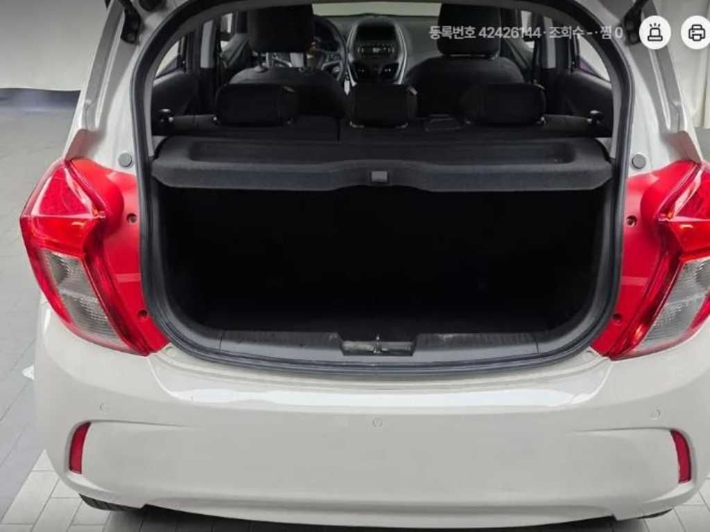 CHEVROLET Spark — photo 19