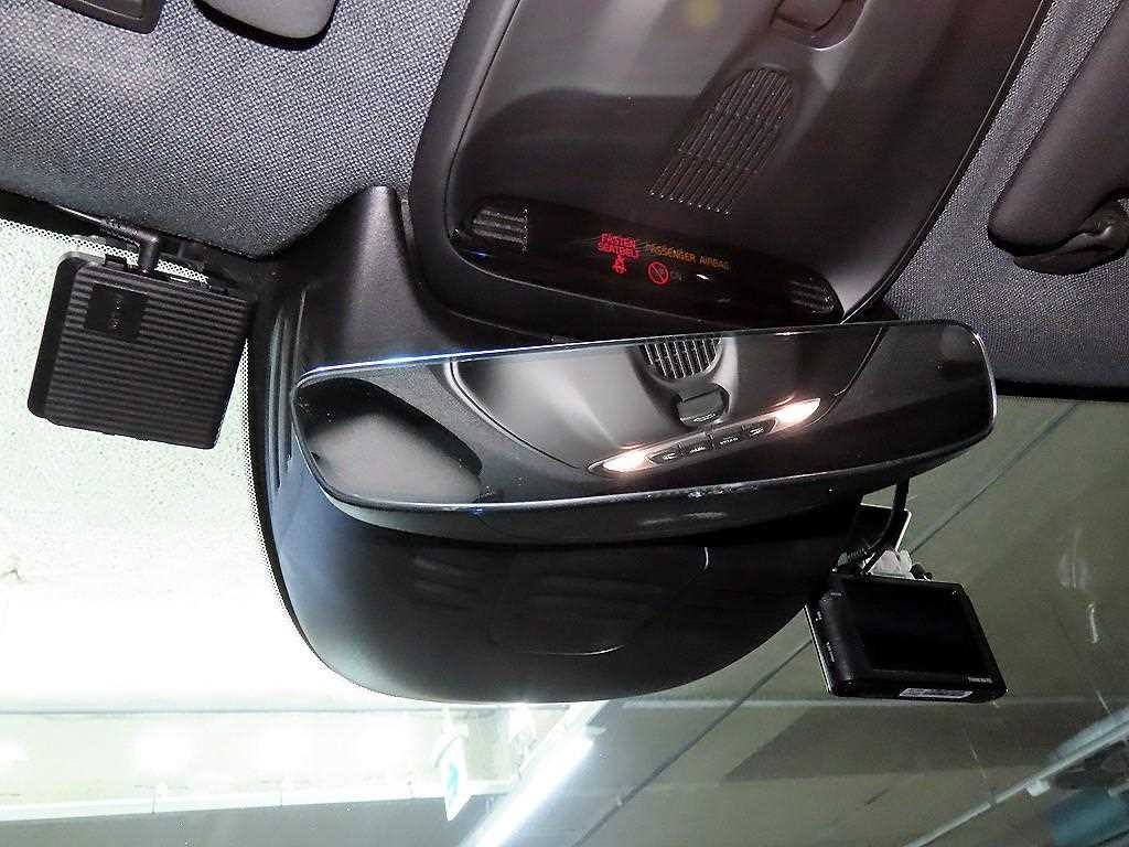 Volvo XC40 — photo 14