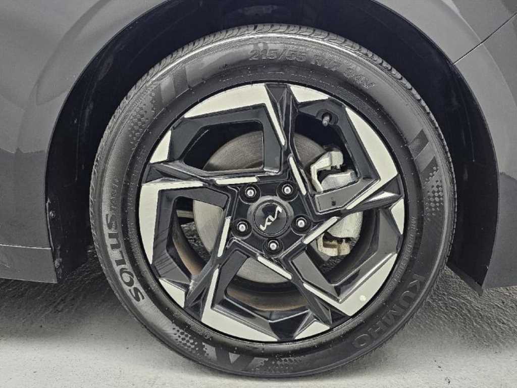 Kia K5 — photo 05