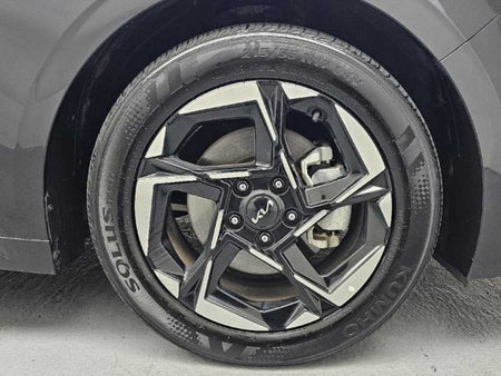 Kia K5 — photo 05
