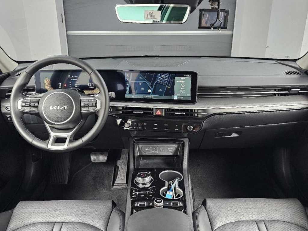 Kia K5 — photo 07
