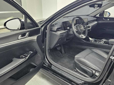 Kia K5 — photo 11