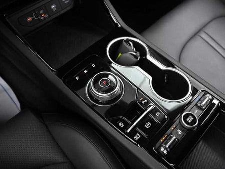 Kia K5 — photo 09