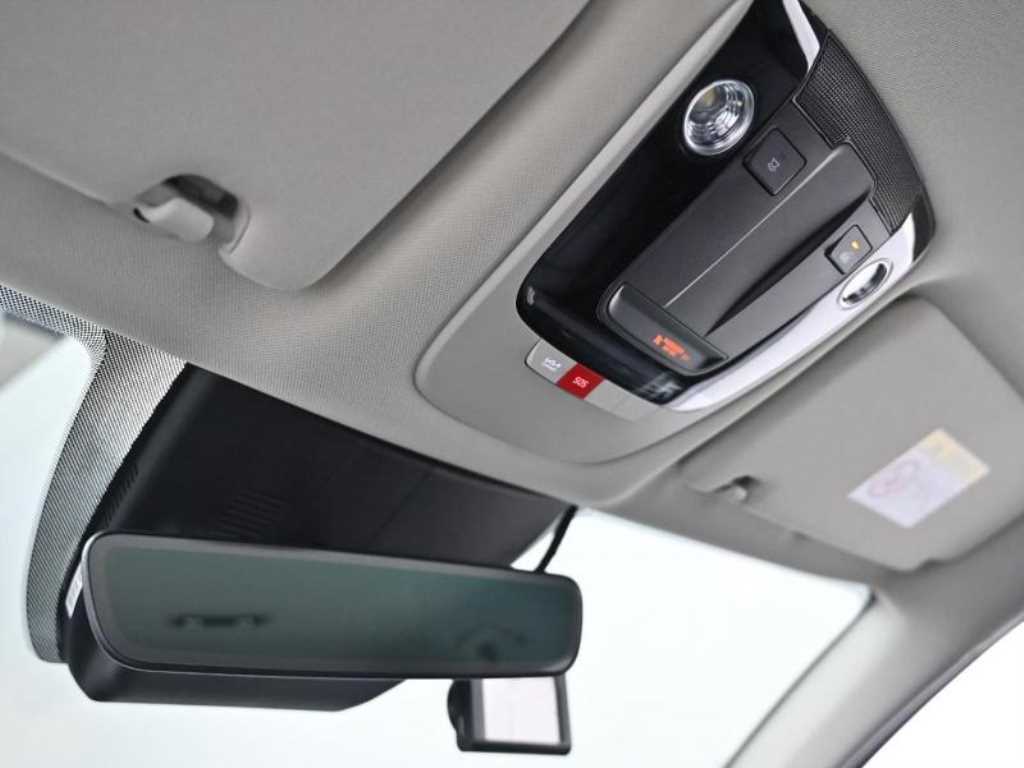 Kia K5 — photo 18