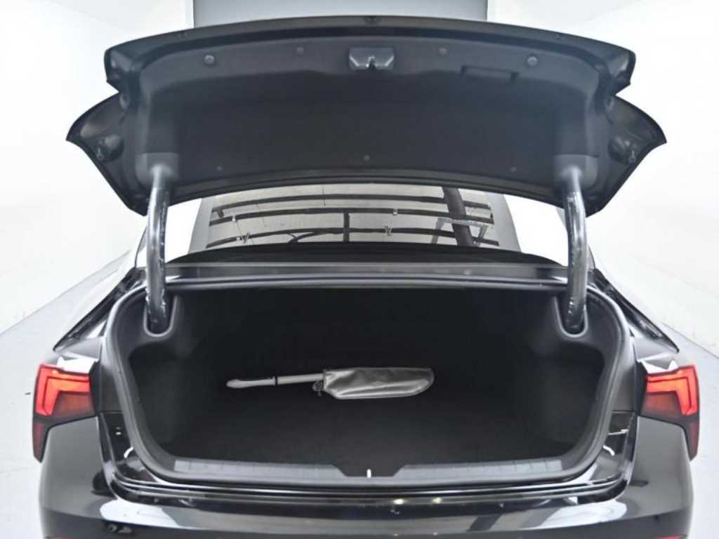 Kia K5 — photo 19