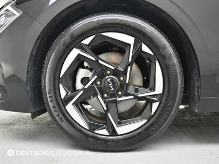 Kia K5 — photo 05