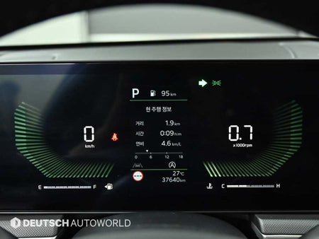 Kia K5 — photo 08
