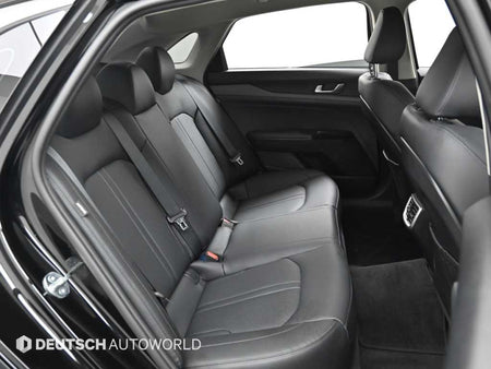 Kia K5 — photo 12
