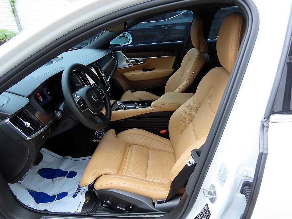 Volvo S90 — photo 05