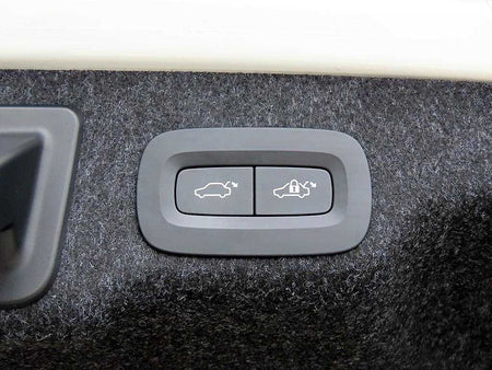 Volvo S90 — photo 17